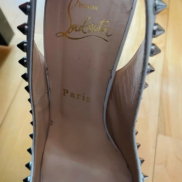 Authentic Christian Louboutin Lady Clou 150 White Studded Peep-Toe Heels
